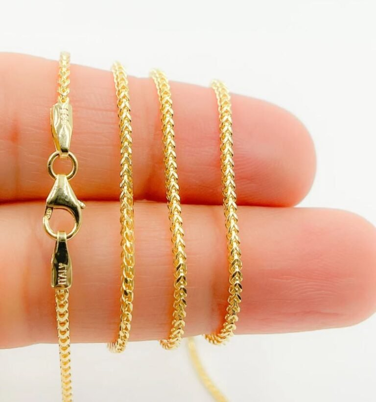 solid gold necklaces