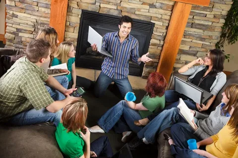 From AI to Hybrid Classrooms: A Deep Dive into Current Educational Trends Current Educational Trends