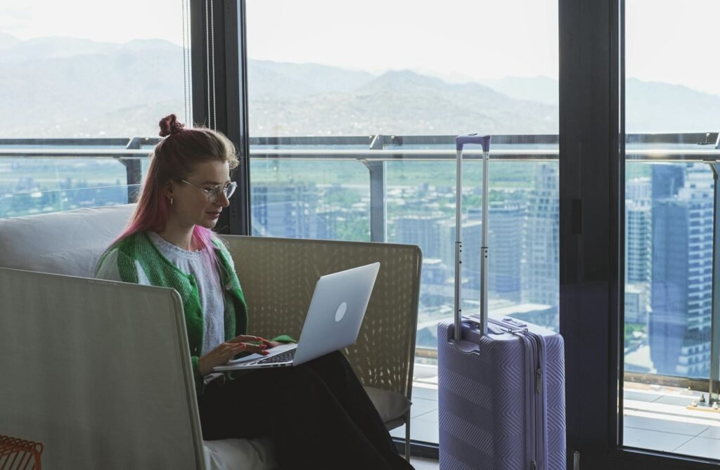 How Modern Travelers Are Saving Big on Accommodation in 2026 Modern Travelers