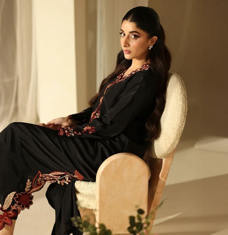 What’s the Perfect Pak Party Dress for Mehndi Night? What's the Perfect Pak Party Dress for Mehndi Night?