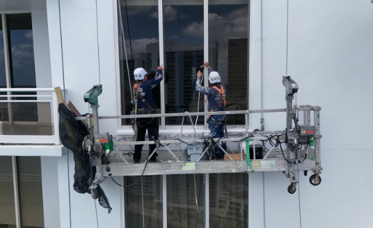 Commercial Building Restoration Miami and Signs Your Property Needs Attention commercial building restoration Miami